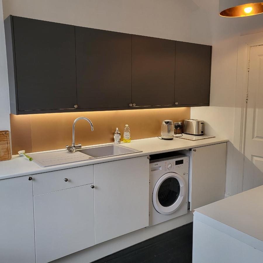 10 Large Elegant Studio - Prime Location - Comfortable - Private Hove Buitenkant foto