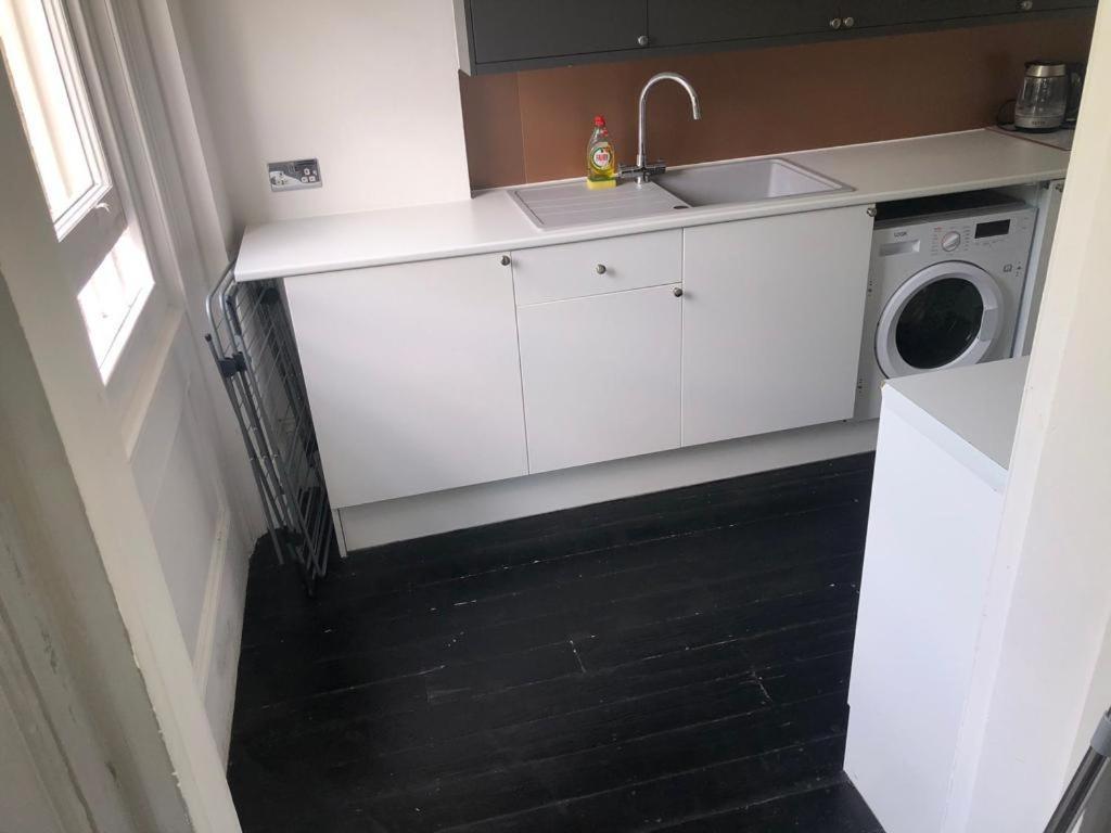 10 Large Elegant Studio - Prime Location - Comfortable - Private Hove Buitenkant foto